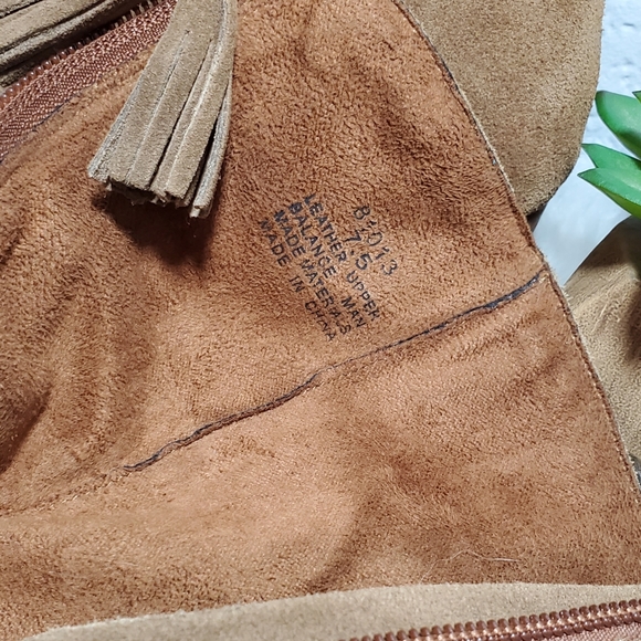 Minnetonka Suede Leather mid calf brown boots - Picture 4 of 7